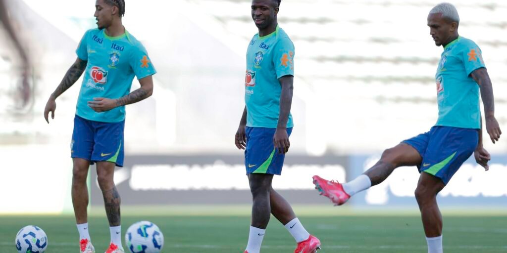 Eliminatórias: Brasil enfrenta Colômbia no Mané Garrincha Eliminatórias: Brasil enfrenta Colômbia no Mané Garrincha