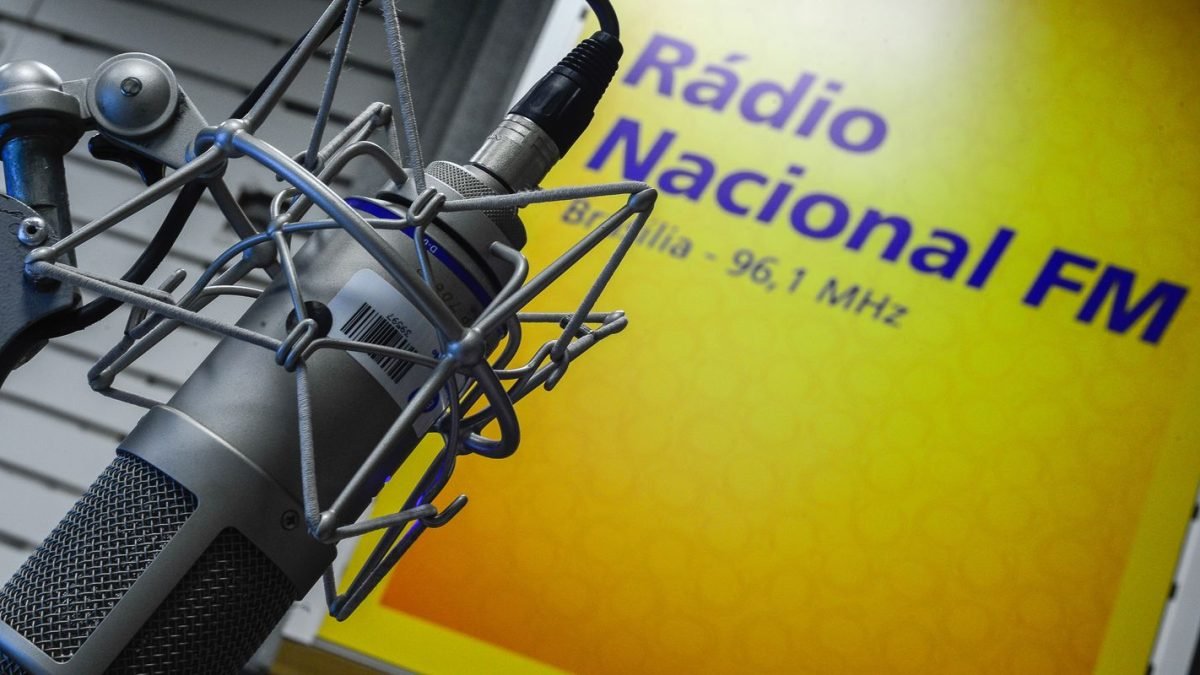 radio_nacional_fm0911212869.jpg